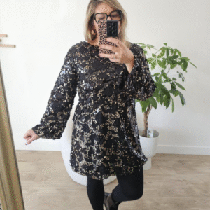 Alternative view of Robe Lilie (argentée)